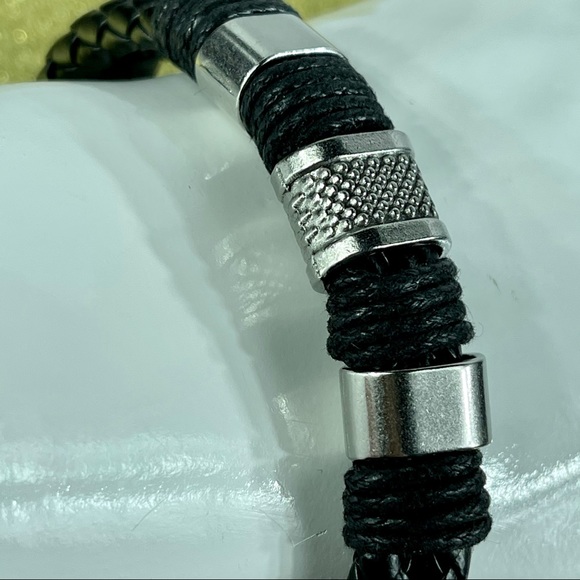 Black Braid Leather Titanium Bracelet Unisex - Picture 11 of 12